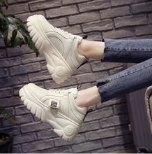 Load image into Gallery viewer, Fashion Woman High Platform Sneakers 2019 Spring Female Shoes  Black White Sneakers Breathable Zapatos Casual Mujer size 35-39